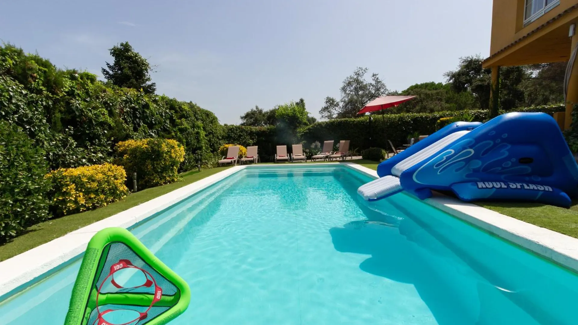 Villa 2 Private Abodes In One Magnificent Villa! Massanet De La Selva