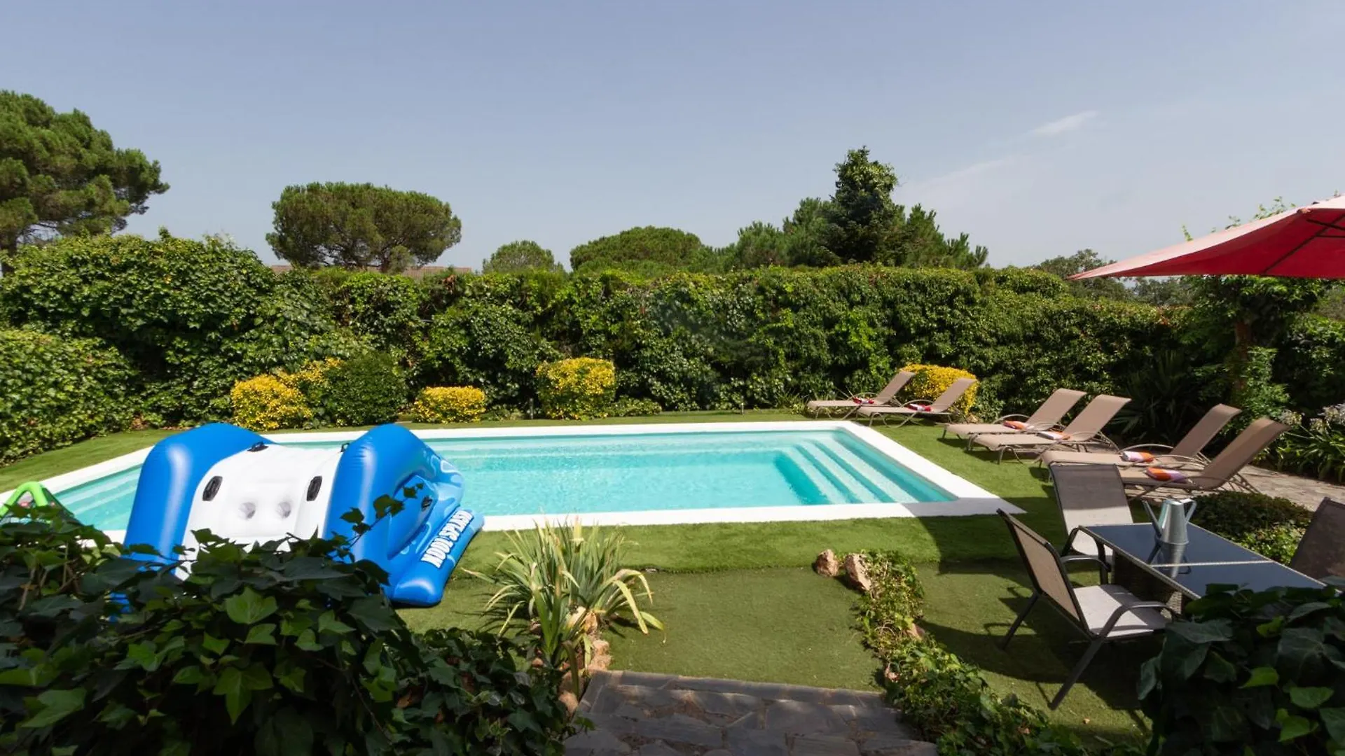 Villa 2 Private Abodes In One Magnificent Villa! Massanet De La Selva