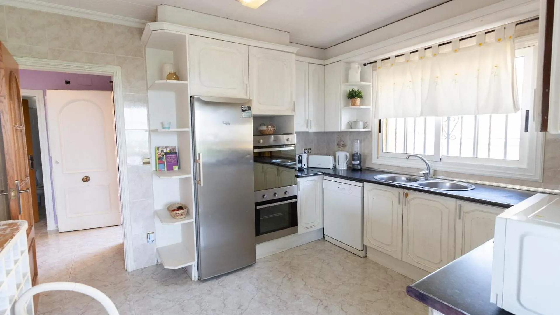 2 Private Abodes In One Magnificent Villa! Massanet De La Selva 0*,
